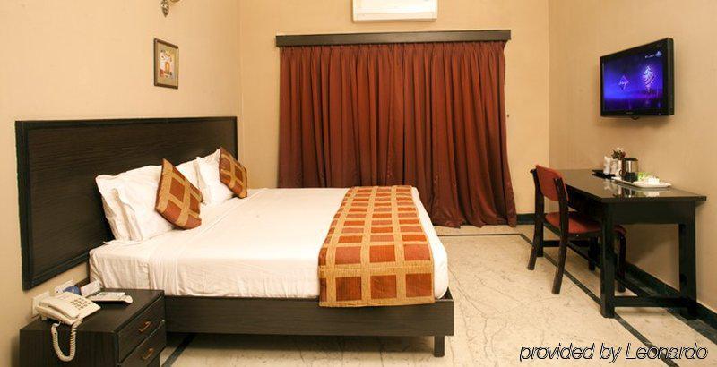 Genx Banjara Hill 1589 Hotel ไฮเดอราบัด ภายนอก รูปภาพ