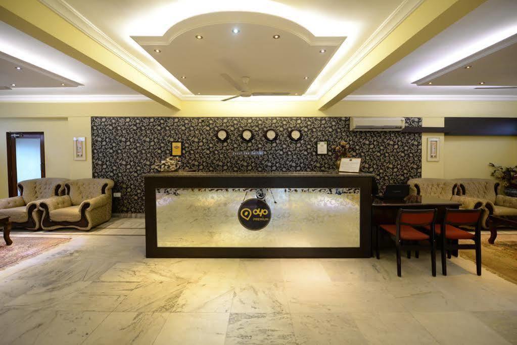 Genx Banjara Hill 1589 Hotel ไฮเดอราบัด ภายนอก รูปภาพ