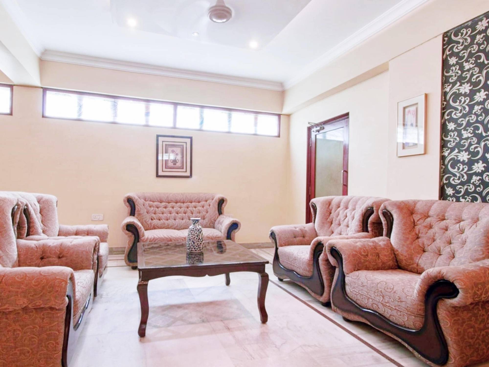 Genx Banjara Hill 1589 Hotel ไฮเดอราบัด ภายนอก รูปภาพ